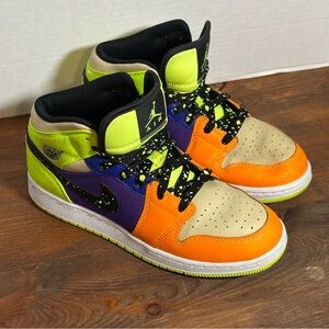 Nike Air Jordan 1 SE Volt/Black/Vivid Orange 6.5y/Women’s 8